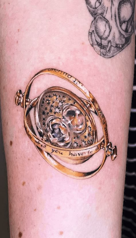 Harry Potter Filler Tattoo, Timeturner Harry Potter Tattoo, Harry Potter Chest Tattoo, Feminine Harry Potter Tattoo, Harry Potter Time Turner Tattoo, Harry Potter Glasses Tattoo, Horcrux Tattoo, Harry Potter Henna, Unique Harry Potter Tattoo