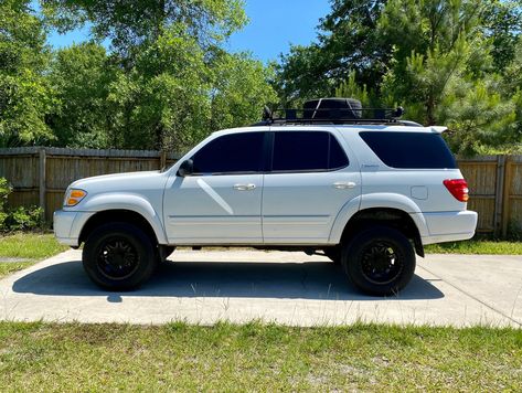 Lifted Sequoia, Toyota Sequioa, Mom Car, Toyota Sequoia, Toyota Tundra, Toyota, Suv Car, Cars Trucks, Trucks