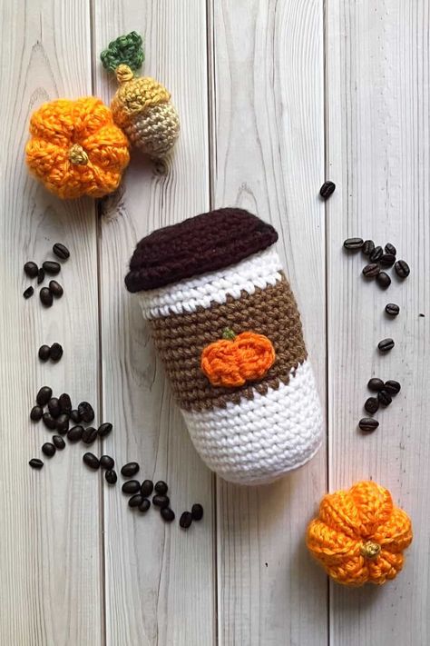 Crochet Coffee Cup Pattern - thecaffeinatedsnail.com Crochet Latte Pattern, Starbucks Crochet Pattern, Amigurumi Coffee Cup, Coffee Crochet Pattern, Starbucks Crochet, Goofy Crochet, Crochet Coffee Cup, Coffee Crochet, Mini Coffee Cups