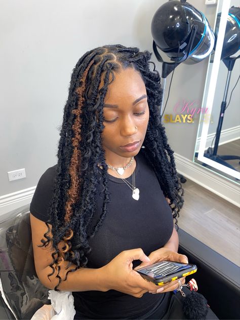 Mid Back Locs, Boho Locs, Braids Styles, Hand Wrap, Protective Styles, Braid Styles, Locs, Braids, Long Lasting