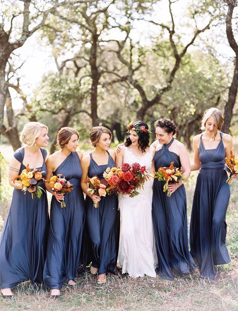 Hochzeitstipp zu Brautjungfern Kleider von Sandra Hützen Hochzeitsfotografie www.sandrahuetzen.de Blue Bridesmaid Dress Fall, Navy Blue Bridesmaid Dresses Fall, Blue Fall Bridesmaid Dresses, French Blue Bridesmaids, Country Wedding Dresses Bridesmaid, Bohemian Fall Wedding, Country Wedding Bridesmaids, Brides Flowers, Fall Country Wedding