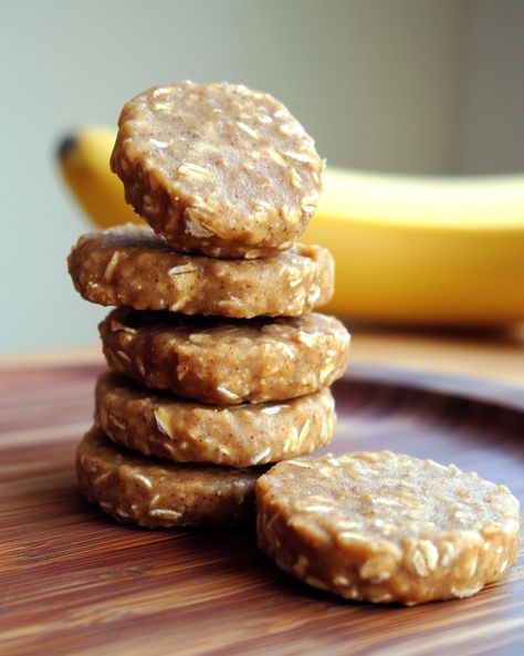 Peanut Butter & Banana Chews for Dogs are healthy, easy treats your dog will love! Try this simple recipe today. Subscribe for more! Dog Treats Homemade Banana Peanut Butter, No Bake Peanut Butter Dog Treats, Banana Peanut Butter Dog Treats, Dog Snacks Recipes, Peanut Butter Banana Dog Treats, Banana Dog Treat Recipe, Banana Dog Treats, No Bake Dog Treats, Soft Dog Treats