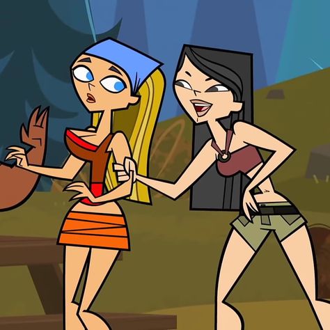 Heather And Lindsay Total Drama Costume, Girl Duos Cartoon, Lindsay And Heather, Heather And Lindsay Total Drama, Bridgette And Lindsay Total Drama, Total Drama Friendship, Famous Cartoon Duos, Total Drama Staci, Total Drama Edited Characters