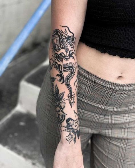 Traditional Tattoo Dragon, Forearm Flower Tattoo, Small Forearm Tattoos, Dragon Sleeve Tattoos, Dragon Tattoo For Women, Traditional Tattoo Sleeve, Forearm Tattoo Women, Beautiful Tattoo, Arrow Tattoo