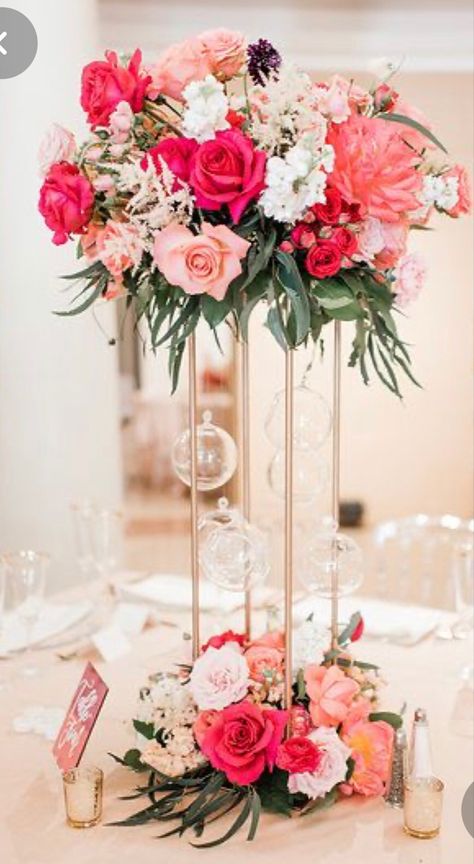 Cheap Wedding Table Centerpieces, Wedding Table Pink, Tall Wedding Centerpieces, Oklahoma Wedding, Tall Centerpieces, Sunflower Bouquets, Floral Centerpiece, Coral Wedding, Deco Floral