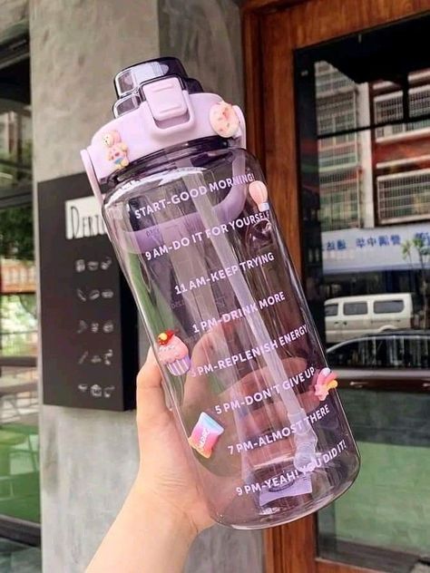 Stylish Water Bottles, Water Jugs, Trendy Water Bottles, Cute Stationary School Supplies, Cute Coffee Cups, Motivational Water Bottle, Office Gym, Cute Water Bottles, Stationary School