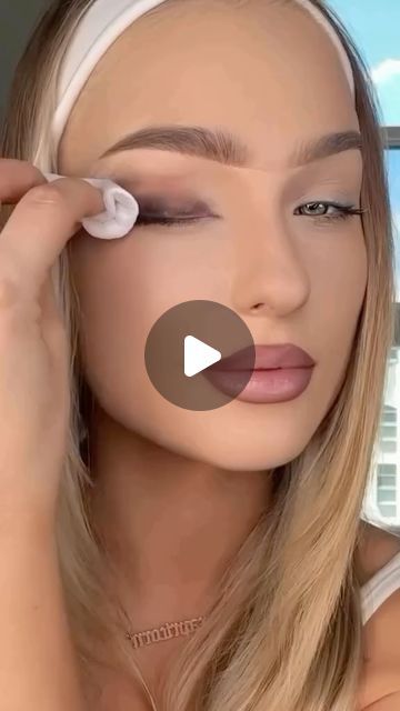 58K views · 2.2K likes | makeuptutorials on Instagram: "Hack for Hooded eyes✨  By: @ingaterner" Eyebrows Makeup Tutorial, Blush Placement, Fill In Eyebrows, Perfect Eyebrow Makeup, Eyebrows At Home, Shape Your Eyebrows, Hooded Eye Makeup Tutorial, Eyebrow Makeup Tutorial, Bad Makeup