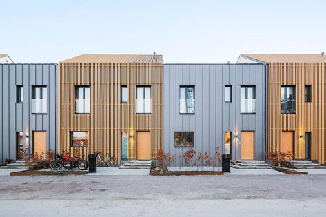 Green Row, Prefab Buildings, Sweden House, Modern Prefab Homes, Row Houses, Solar Power House, Metal Siding, Photovoltaic Panels, Solar House