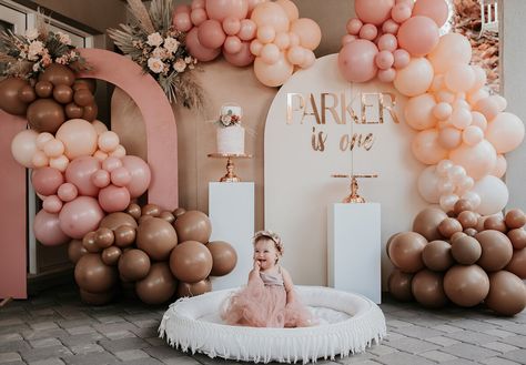 Boho First Birthday Party, Peach Balloon Garland, Boho Baby Birthday, 1st Birthday Themes Girl, Gold Signage, Balloon Tips, Boho Rainbow Birthday Party, Boho First Birthday, Arch Backdrops