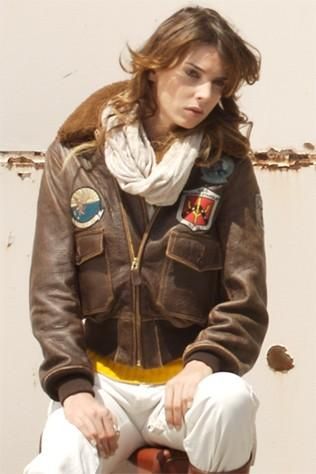 Women's TopGun Jacket Style: W201036  We are proud to now be an official retailer of Cockpit USA. These are the same people who make jackets for our military, & many WWII films. Pilot Jacket Outfit Woman, Aviation Outfit Women, Pilot Jacket Aesthetic, Pilot Jacket Women, Pilot Outfit Women, Pilot Jacket Outfit, Leather Pilot Jacket, Pilot Clothing, Pilot Leather Jacket