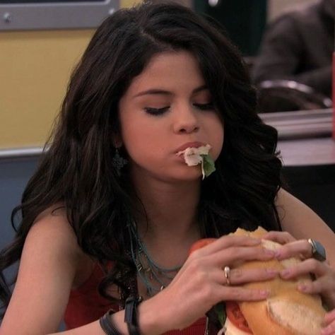 Wizards Of Waverly, Alex Russo, Wizards Of Waverly Place, Waverly Place, Selena Gomez, A Woman