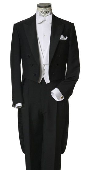 I'm a big fan of a formal tailcoat... for the groom anyway :) Pianist Outfit Men, Butler Outfit, Tuxedo With Tails, Evening Suit, Black And White Tuxedo, White Vest, Dress Guide, Tuxedo Wedding, Black Tuxedo