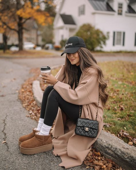 Country Fall Outfits, Outfits Leggins, Southern Curls And Pearls, Thanksgiving Outfit Women, Trendy Outfits Winter, Winter Fashion Outfits Casual, Uggs Outfit, Style Inspiration Winter, Thanksgiving Outfit