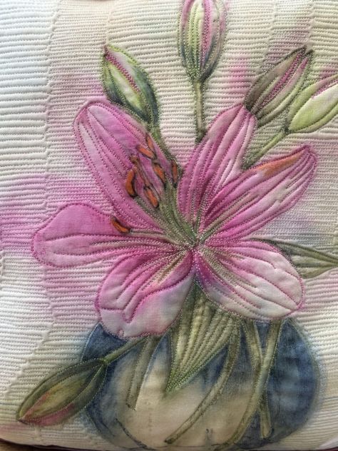 Linda Kemshall – quilts, painting, sketchbooks Nature Textile Art, Watercolor And Embroidery On Fabric, Garden Textiles, Flowers Textiles, Flower Textiles, Textiles Flowers, Katie Gardner, Drawing On Fabric, Nature Textiles