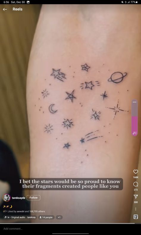 Tattoo where you ask your closest people to draw one star or planet each Family Star Tattoo Ideas, Family Stars Tattoo, Family Star Tattoo, My Universe Tattoo, Hand Drawn Tattoos By Family, Star Family Tattoo, You Drew Stars Around Scars Tattoo, Wrist Drawing, Teacher Tattoo