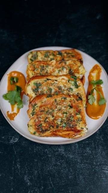 Shihan Chowdhury | Thai Chili on Instagram: "Bangladeshi French Toast" Savory French Toast, Toast Recipe Breakfast, Savoury French Toast, Toast For Breakfast, Hot Spices, French Toast Breakfast, Nashville Hot, Breakfast Toast, French Toast Recipe