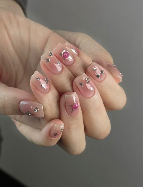 Nails Japanese, Bob Haircut Ideas, Custom Press On Nails, Style Nails, Hippie Nails, Minimal Nails, Pretty Gel Nails, Japanese Nails, Cute Gel Nails