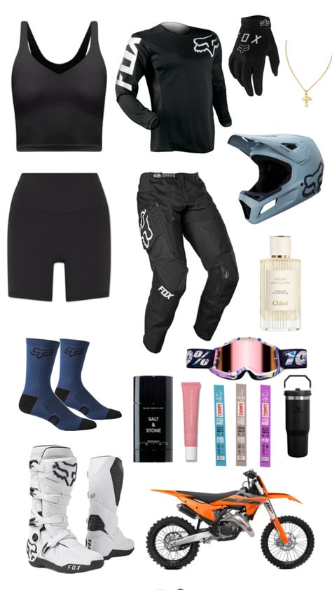 Motocross Outfit Woman Casual, Dirt Bike Outfits Woman, Dirt Bike Outfits, Womens Dirt Bike Gear, Bike Outfits Women, Motocross Outfits, Dirt Bike Riding Gear, Dirt Bike Gear, Bike Outfits