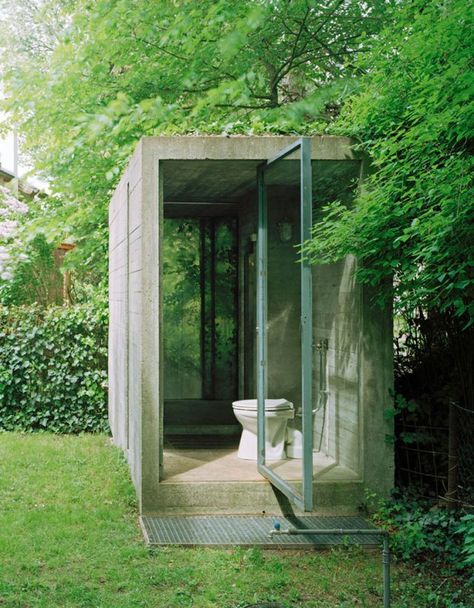 Atelier Herman Rosa photo by Jürg Zimmermann Garden Toilet Ideas, Garden Toilet, Outside Toilet, German Architecture, Outdoor Toilet, Modern Toilet, Outdoor Bathrooms, Concrete House, Minimalist Interior Design