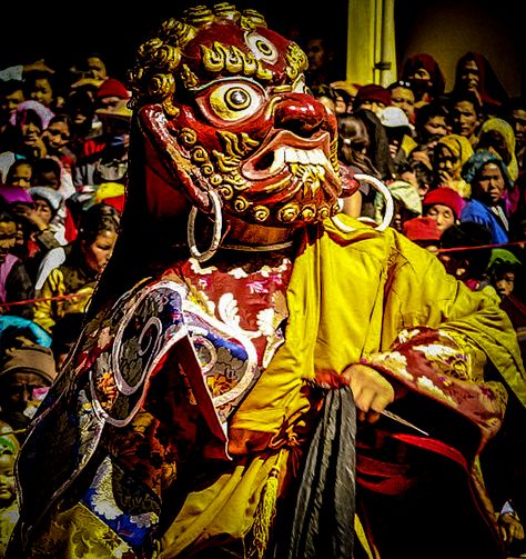 Sikkim Festival Images, Losar Festival, Sherpa Dress Nepal, Nepal People Photography, Tihar Festival Nepal, Shambhala Music Festival, Masks Art, People Of The World, East Asia