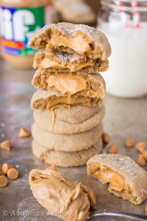 Creamy Peanut Butter Cookies, Truffle Filling, Cookies Stuffed, Soft Peanut Butter Cookies, Peanut Butter Truffles, Butterscotch Cookies, Best Peanut Butter Cookies, Butter Recipes, Peanut Butter Cookie