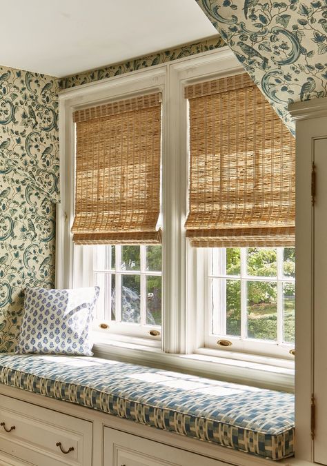 NEVER Skip This Decorating Step, According to Top Interior Designers Woven Blinds, The Shade Store, Room Cooler, Honeycomb Shades, Woven Wood Shades, Window Seats, Townhouse Designs, Hunter Douglas, Woven Wood