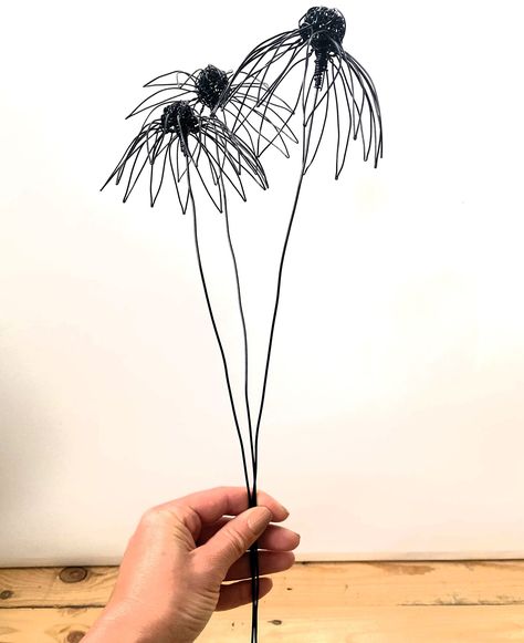 Echinacea Wire Flowers Bouquet From Three Flowers/ Wire Office Decoration/ Home Wire Decoration. - Etsy Wire Art Flowers How To Make, Wire Work Sculpture, Wire Hanger Art, Copper Wire Flowers, Craft Wire Ideas, Wire Flowers Diy How To Make, 3d Wire Art, Wire Flowers Diy, Wire Mobile