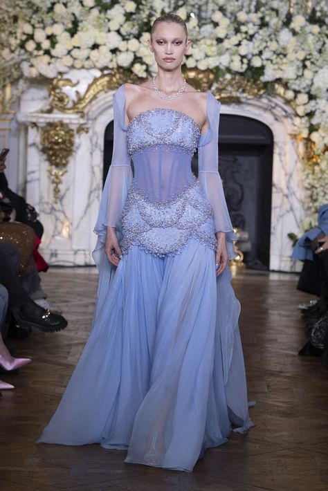 Miss Sohee Couture Spring 2024 [PHOTOS] Reawakening Fashion Met Gala, Met Gala Sleeping Beauty, Sleeping Beauties Reawakening Fashion Met Gala, Sleeping Beauty Met Gala, Sleeping Beauty Reawakening Fashion, Met Gala Garden Of Time, Met Gala Dresses Ideas, Met Gala Outfits Ideas, Sleeping Beauty Gown