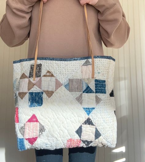 Quilt Bag, Quilted Handbag, Quilted Purse, Unique Gift Items, Quilt Material, Quilted Purses, Quilted Handbags, Antique Quilt, Vintage Quilt