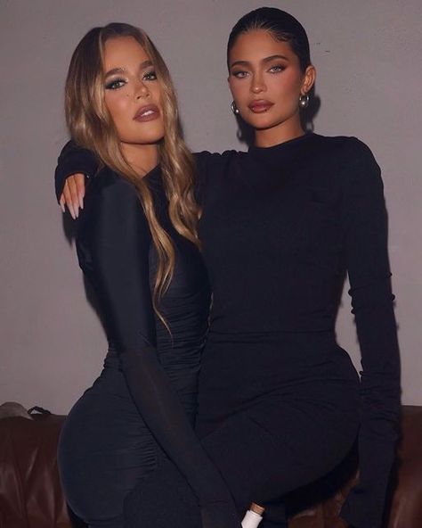 Khloe Kardashian 2022, Kylie And Khloe, Klohe Kardashian, Kylie Jenner Khloe Kardashian, Kim And Khloe Kardashian, Kim And Khloe, Kim Khloe Kourtney, Kardashian Collection, Kardashian Kylie Jenner