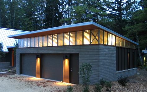 house in the woods — JOHNSEN SCHMALING ARCHITECTS Elevated Patio, Studio Exterior, Private Couple, Port Washington Wisconsin, Loft Garage, Woodshop Ideas, Garage Designs, Work Shops, Rural Architecture