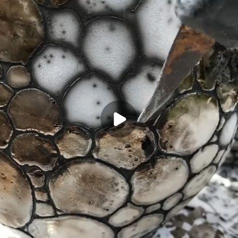 Pottery Making Info on Instagram: "From @helenrondell  Managed to fit in a Raku firing between the rain showers. This is a close up of the glaze being removed from the pebble pattern after the firing. Sorry for the shaky camera work, tricky to do one handed. #nakedraku   #potterymaking #pottery #ceramics #art #craft #handmade #potteryvideos #potteryvideo #raku #pottersofinstagram #instapottery" Raku Ceramics Ideas, Raku Pottery Ideas, Raku Lamp, Raku Firing Pottery, Raku Teapot, Naked Raku Ceramics, Raku Ware, Raku Firing, Obvara Raku