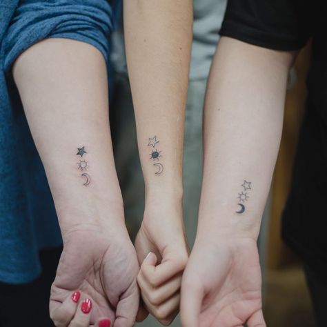 25 Mother-Daughter Tattoos That Prove It's a Bond Like No Other | Parenting Questions | Mamas Uncut Mum And Daughter Tattoo, Mommy Daughter Tattoos, Mother Tattoos For Children, Mom Daughter Tattoos, Small Matching Tattoos, Christian Sleeve Tattoo, Tattoos Infinity, Moon Tattoos, Mom Tattoo Designs