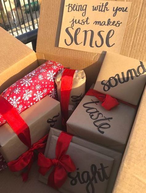 Best Five Senses gifts for him. Five senses gifts for boyfriend or 5 senses gift for best friend that they will LOVE! 5 Senses Gift, Diy Gifts For Christmas, Five Senses Gift, Romantic Gifts For Him, Best Boyfriend Gifts, Creative Birthday Gifts, Diy Gifts For Him, Five Senses