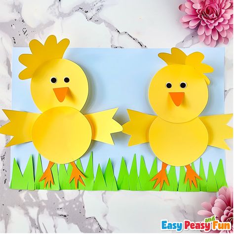 Easter Crafts Kids, Hen Art, Easter Craft For Kids, Chick Craft, Easter Chick Craft, Easter Paper Crafts, Paper Circle, Creative Kids Crafts, Paper Rosettes