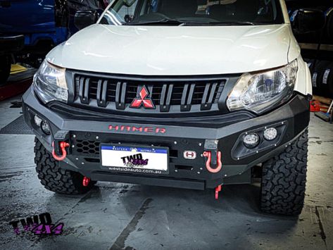 MQ Triton Bull Bar – Hamer King Series Bull Bar | TWD 4x4 Triton L200, Pick Up 4x4, Ford Ranger Raptor, L200 Triton, Mitsubishi Triton, Australia Photos, Bull Bar, Tech Pack, Led Fog Lights