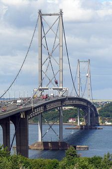 The Forth Road Bridge, Queensferry, Edinburgh constuction began in 1958. When it was opened in 1964 it was the longest suspension bridge in Europe and the fourth longest in the world.  The clearance for shipping below the centre of the bridge is 163 ft, and 150 ft near the towers. Forth Road Bridge, Forth Bridge, Visit Edinburgh, Famous Bridges, Bridge Over Troubled Water, Road Bridge, Scottish Castles, Pedestrian Bridge, Bridge Design