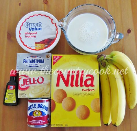 I think Banana Pudding (Nanner Puddin’ as we call it) is just one of those things that has to be homemade. And by homemade, I mean, not store-bought, already put together. My experience with purchased nanner puddin’ is pretty dismal. I mean it’s a fairly simple dessert to make but somehow it’s one that restaurants...Read More » Puding Pisang, The Best Banana Pudding, Easy Banana Pudding Recipe, Magnolia Bakery Banana Pudding, Banana Pudding Desserts, Easy Banana Pudding, No Bake Banana Pudding, Southern Banana Pudding, Homemade Banana Pudding