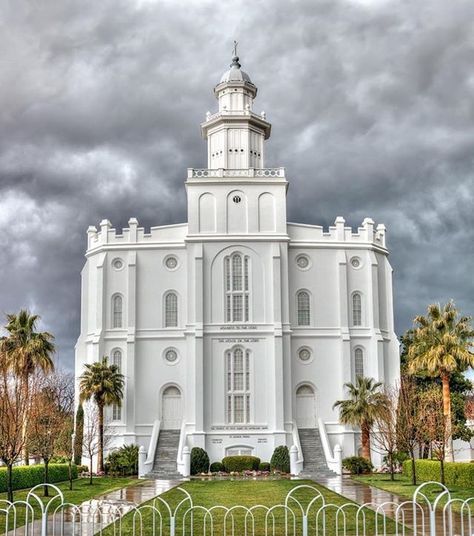 St. George Utah  PC: @kylewoodburyldsart  #churchofjesuschrist #latterdaysaints #stgeorgetemple St George Temple, Lds Temple Pictures, Daily Gospel, Mormon Temples, Utah Temples, Temple Pictures, St George Utah, Mormon Temple, Lds Temples