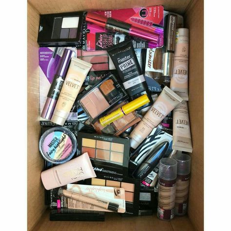 Makeup Aesthetic Products, Thanksgiving Accessories, Wholesale Cosmetics, Makeup Wholesale, Mixed Makeup, Aesthetic Products, Wholesale Makeup, Lots For Sale, Cosmetics Brands