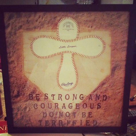 Made this baseball cross for the nursery! Stripped baseball, re-laced it, stenciled bible verse on, modpodged cross onto scrapbook paper from Wal-Mart, put into 12x12 frame :) Baseball Cross, Baseball Girlfriend, Cross Love, School Auction, Baseball Room, Love Backgrounds, Therapist Gifts, Sports Mom, Baseball Shirts