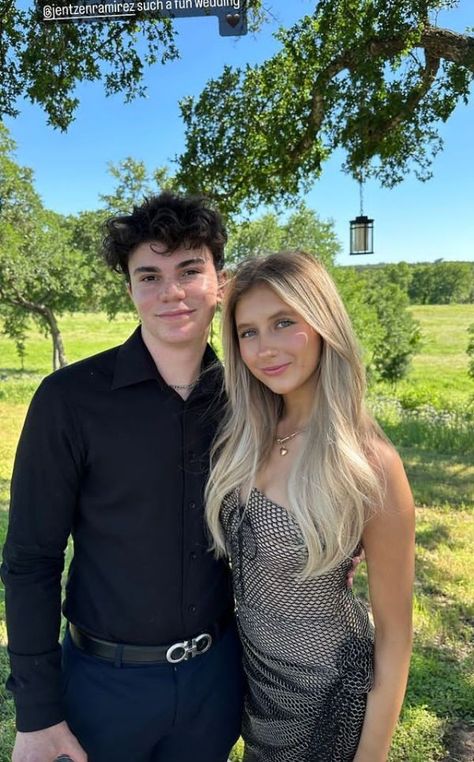 Jentzen Ramirez, Alexander Stewart, Elliana Walmsley, Instagram Storie, Michelle Pfeiffer, Instagram Story Ideas, Cute Couple Pictures, Couple Pictures, Instagram Story