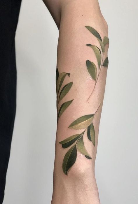 Monstera Tattoo, Blatt Tattoos, Botanical Tattoo Design, Olive Tattoo, Flower Leg Tattoos, Leaves Tattoo, Green Tattoos, Leaf Tattoo, Plant Tattoo