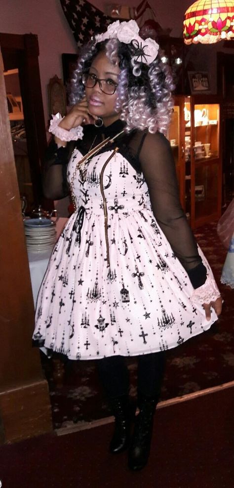 Bittersweet Lolita, Pastel Goth Plus Size, Japanese Street Fashion, J Fashion, Curvy Girl Fashion, Gothic Lolita, Harajuku Fashion, Lolita Dress, Lolita Fashion