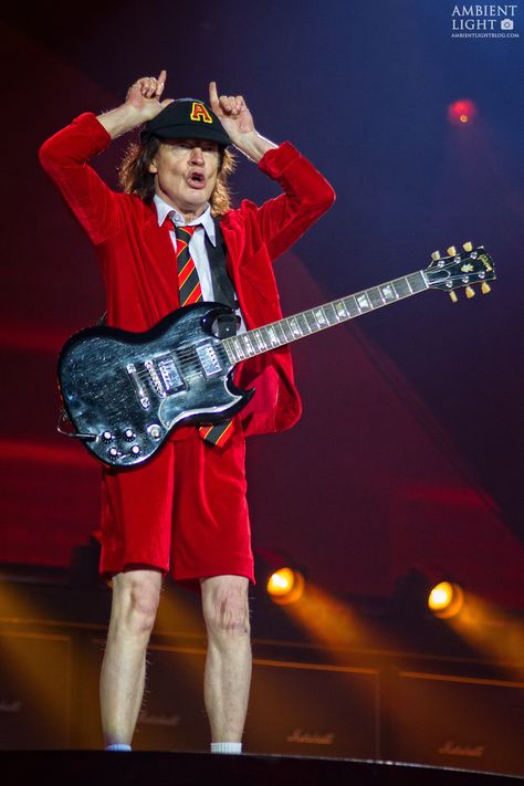 ACDC performed recently in Auckland as a part of the Rock or Bust World Tour. New Zealand music photographer Doug Peters was there to capture the madness. Ac Cd, Ac/dc, Vintage Music Art, Acdc Angus Young, Ac Dc Rock, Malcolm Young, Acdc Angus, Rock And Roll History, Bon Scott