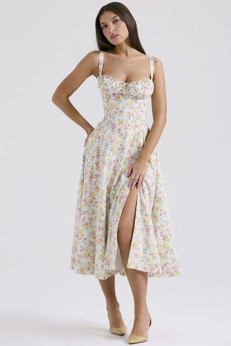 20  Dreamy Summer Dresses for Summer 2024 - Boss Babe Chronicles Bustier Sundress, Romantic Floral Print, Floral Bustier, House Of Cb Dresses, Summer Garden Party, Garden Parties, Suspender Dress, House Of Cb, Summer Events