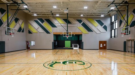 Lakeside Elementary School | Wold Architects & Engineers Elementary School Design, School Lobby, School Interiors, Acoustical Panels, High School Design, Educational Design, Atrium Design, Multipurpose Hall, School Entrance