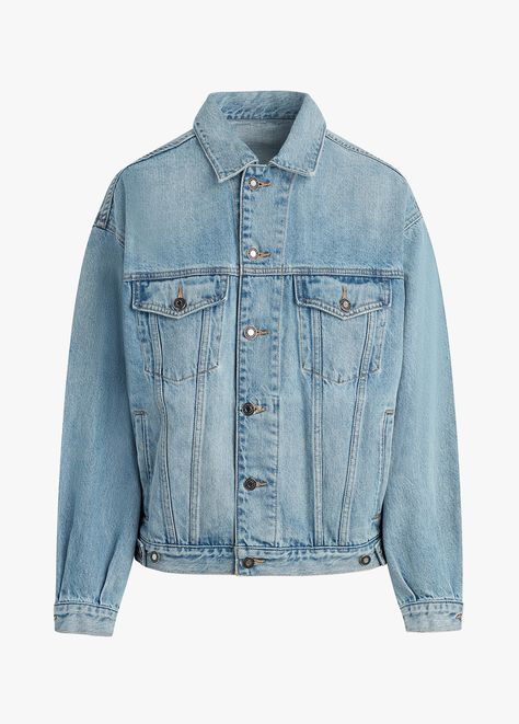 oversized denim jacket by Favorite Daughter The Otto Boyfriend Jacket, $198 in sizes xs-xxl | Contents: 100% cotton Luxury Classic Denim Jacket With Welt Pockets, True Jeans, Jean Jacket Styles, Low Rise Baggy Jeans, Cropped Trench Coat, Boyfriend Jacket, Pocket Sweater, Sweater Layering, Favorite Daughter