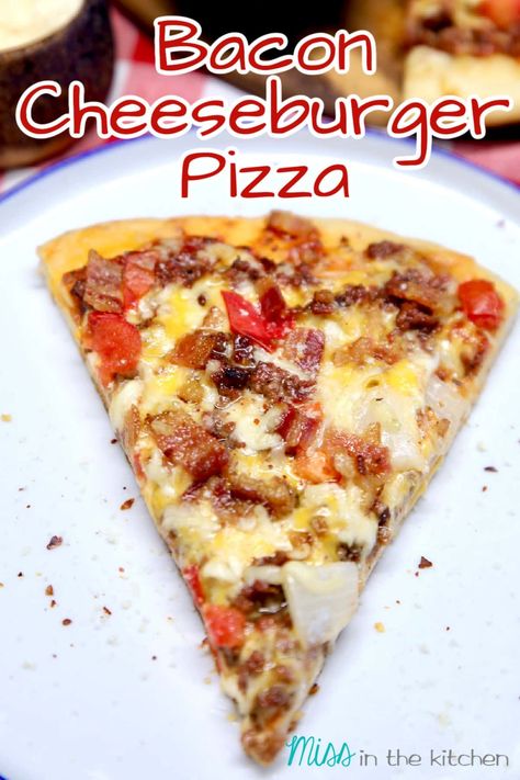 Skip the drive thru or delivery and make Bacon Cheeseburger Pizza for a delicious dinner that everyone will love! Bacon Cheeseburger Pizza, Cheeseburger Pizza, Family Pizza Night, Make Bacon, The Best Burger, Easy Homemade Pizza, Burger Toppings, Making Homemade Pizza, Homemade Pizza Dough