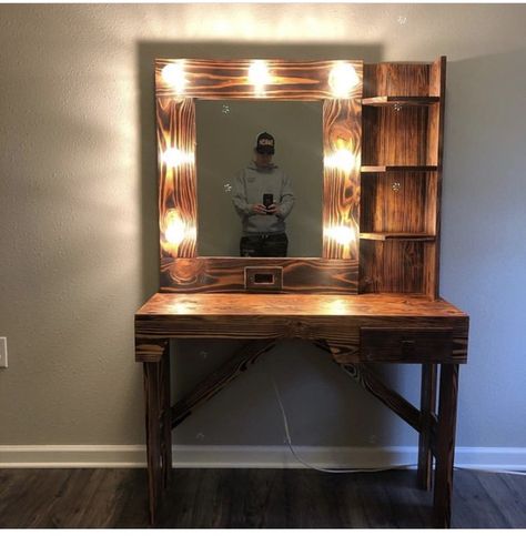 Vanity Diy Bedroom, Western Vanity, Pallet Vanity, Western Bedroom Decor, Western Rooms, Western Bedroom, Diy Vanity, Master Closet, Bedroom Diy